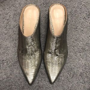 Stuart Weitzman Heel